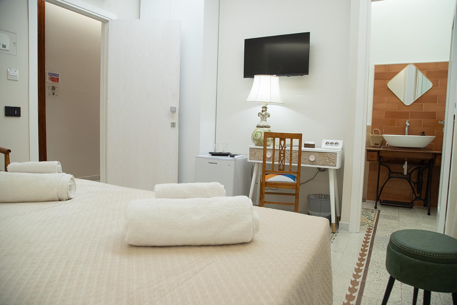 Le Tre Ninfe Cinisi Bed & Breakfast Ngoại thất bức ảnh