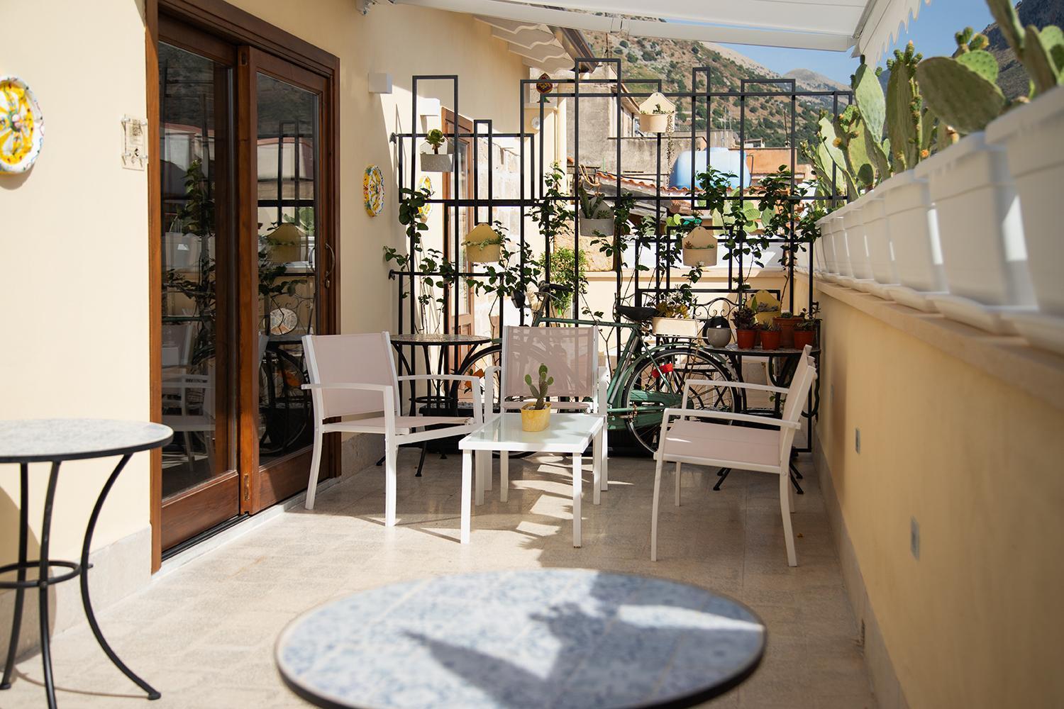 Le Tre Ninfe Cinisi Bed & Breakfast Ngoại thất bức ảnh
